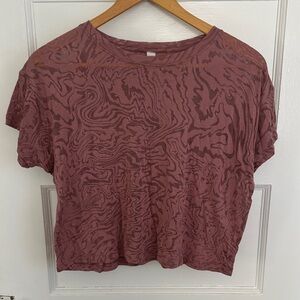 lululemon athletica Burgundy Patterned Short Sleeve Top